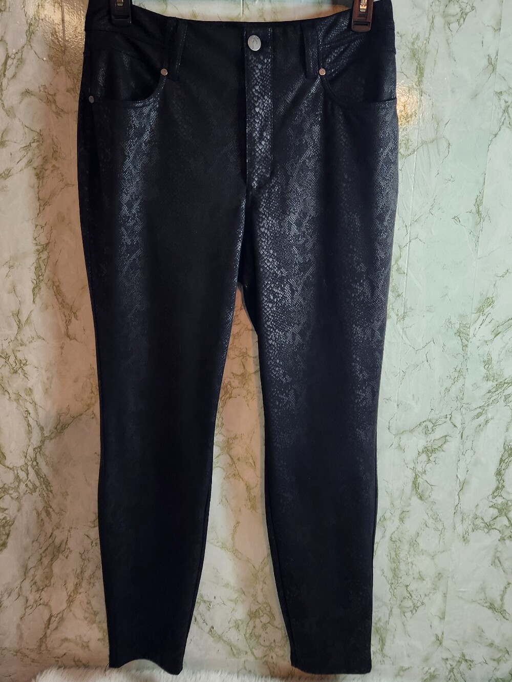 SIMPLY VERA VERA WANG Black Skinny Pants - Picture 2 of 14